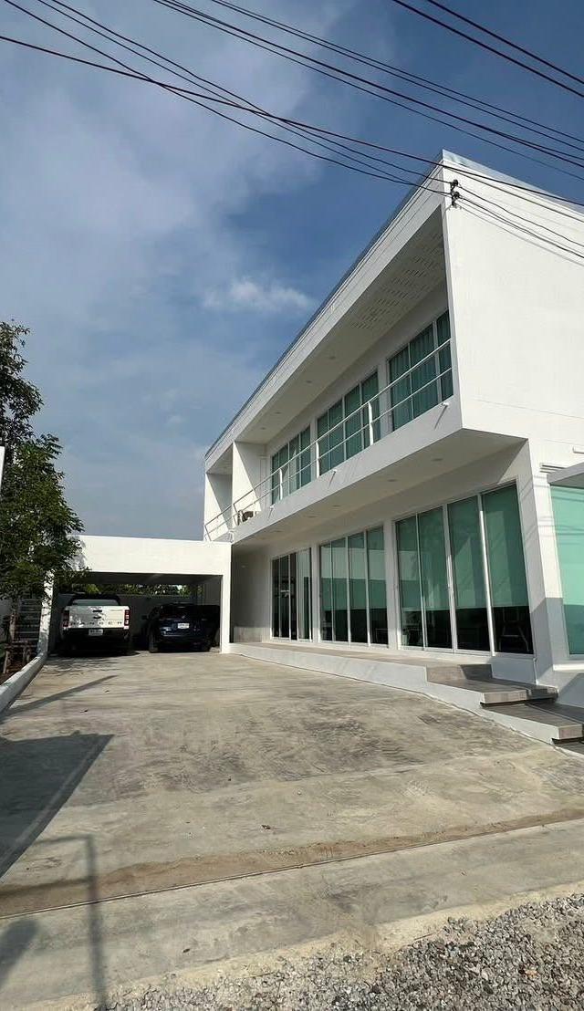 素万那普5室4卫别墅出租