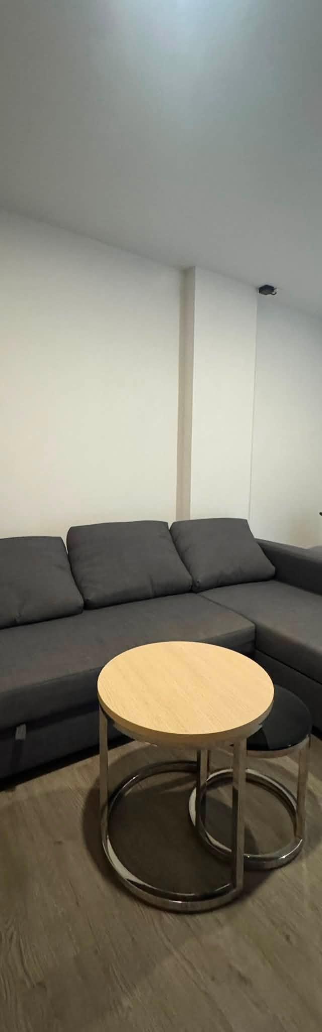 伦披尼1室1卫公寓出租