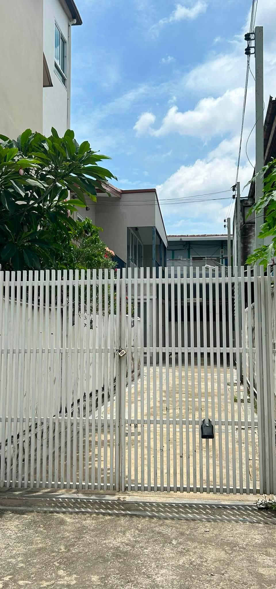 素提讪4室4卫别墅出租/出售 主图