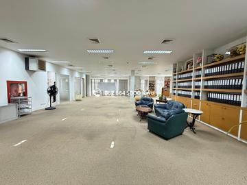 素提讪2000平方米办公室出租
