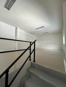 新建仓库出租，配有办公室 缩略图 4