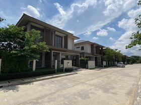 布拉西里（Burasiri）曼谷克里塔两层独栋别墅出租 缩略图 2